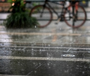 業者は雨や雪の時でも引っ越しをする?キャンセルはできる?